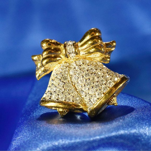 Swarovski crystal brooch pin bells bow gold tone - Picture 1 of 3